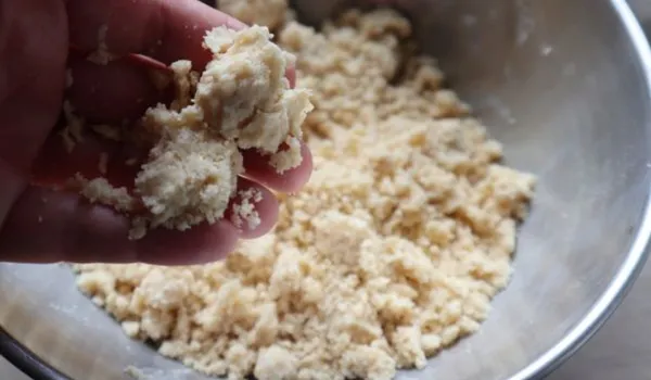 Make The Crumble Mix