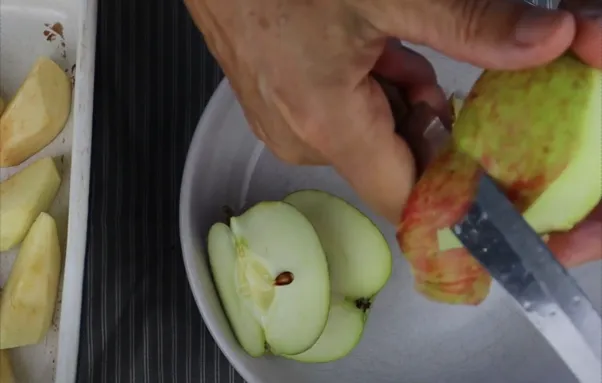 Prepare The Apples
